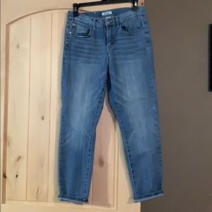 Mudd crop jeans